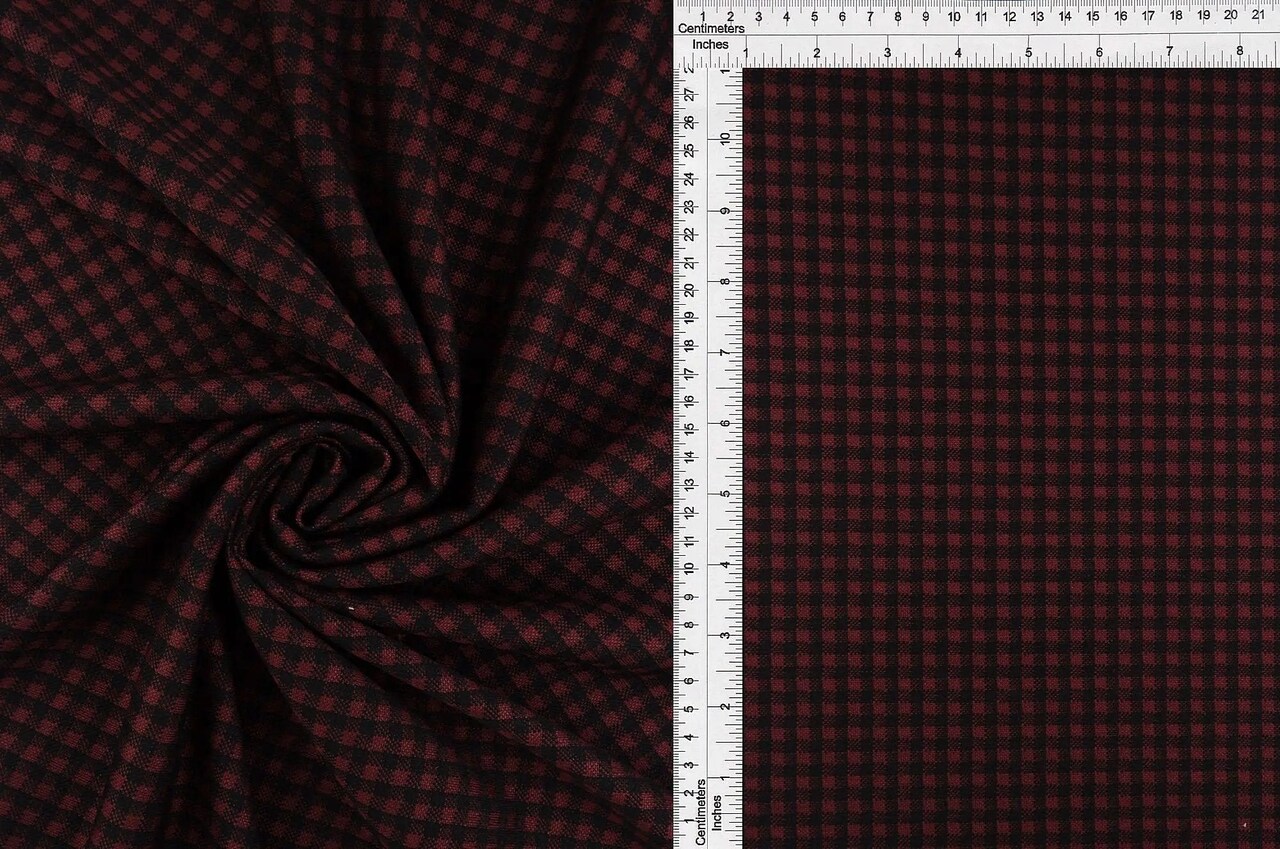 1 Yard Double Knit Plaid Fabric 230 GSM, 81% Polyester 16% Rayon 3% Spandex Blend 58/60" Width